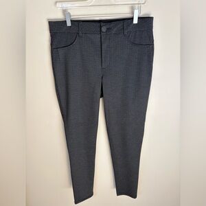 Democracy Black and Gray Hounds Tooth "Knit" Jeans | Women's Sz 12